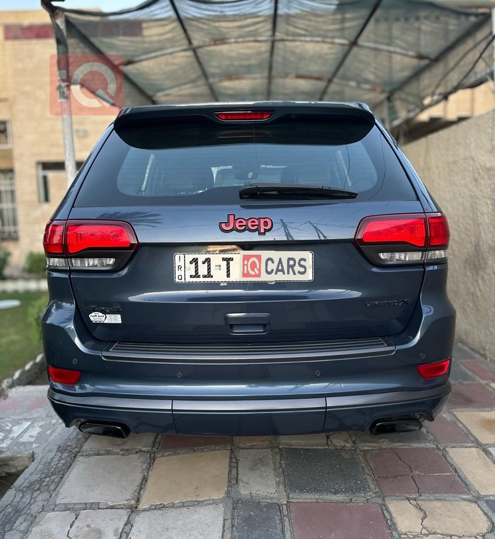 جيب جراند شيروكي